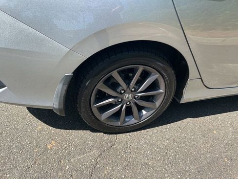 Used 2020 Honda Civic EX image 30