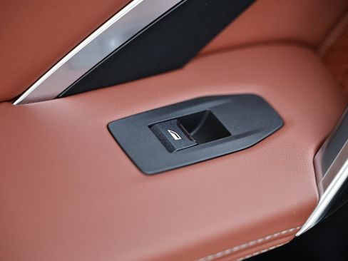 New 2026 BMW X1 xDrive28i w/ Technology Package image 25