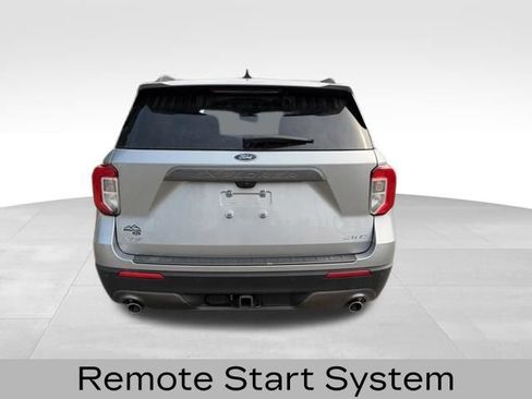 Used 2023 Ford Explorer XLT w/ Equipment Group 202A AWD/4WD image 8