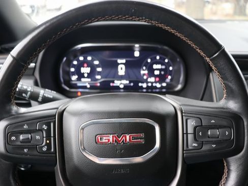 Used 2023 GMC Yukon XL AT4 w/ AT4 Premium Package image 21