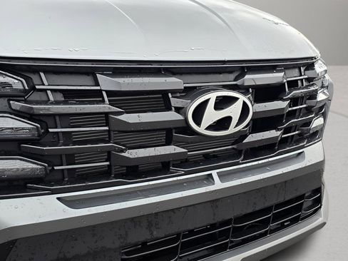 Certified 2025 Hyundai Tucson SEL image 9