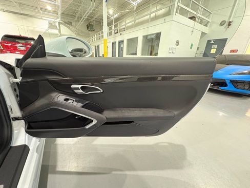Used 2018 Porsche 718 Boxster GTS RWD image 52