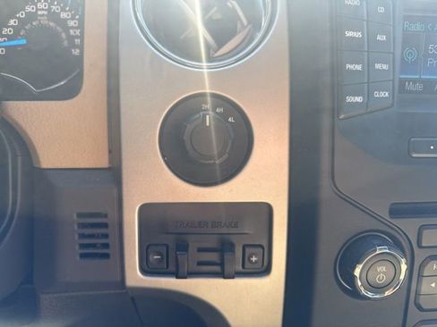 Used 2013 Ford F150 XLT w/ Luxury Equipment Group AWD/4WD image 13
