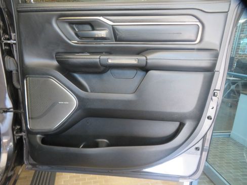 Used 2020 RAM 1500 Limited AWD/4WD image 20