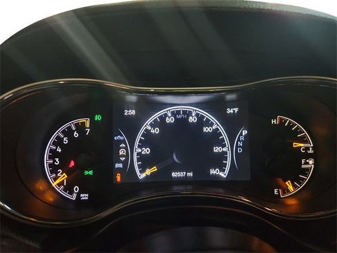 Used 2018 Jeep Grand Cherokee Limited w/ Trailer Tow Group IV image 10