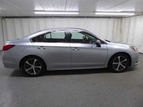 Used 2015 Subaru Legacy 3.6R Limited image 8