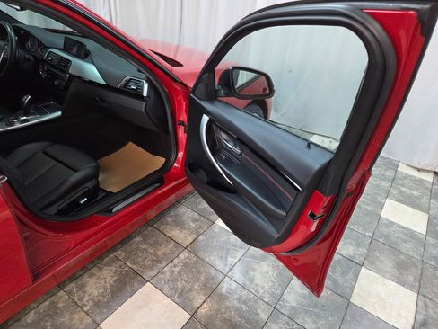 Used 2016 BMW 328i xDrive Sedan AWD/4WD image 10