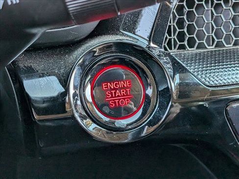 Used 2025 Honda CR-V EX-L image 18