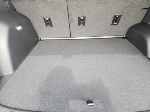 New 2026 Chevrolet Equinox LT FWD image 21
