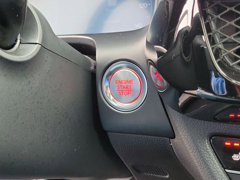 Certified 2025 Acura ADX FWD image 29