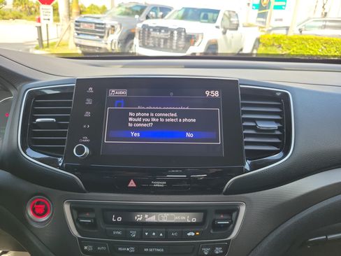 Used 2023 Honda Ridgeline RTL image 21