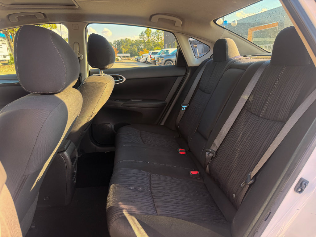 Used 2017 Nissan Sentra SV w/ Style Package FWD image 18
