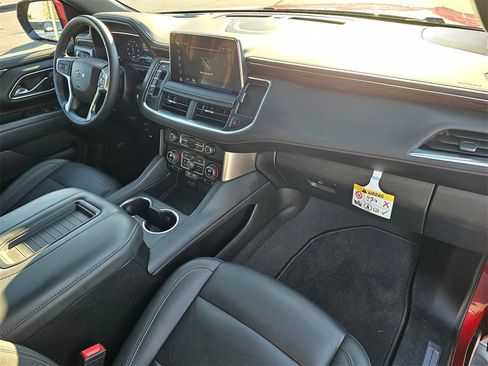 Used 2024 Chevrolet Tahoe Z71 image 11