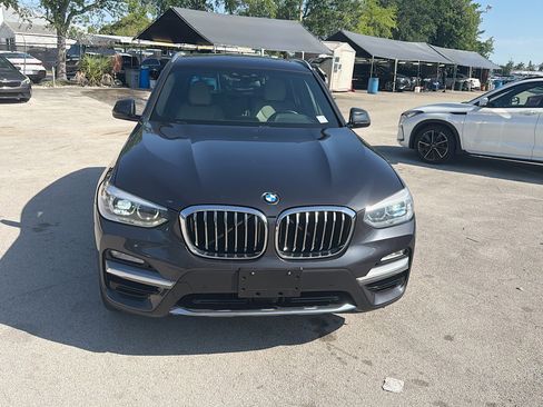 Used 2018 BMW X3 xDrive30i w/ Convenience Package AWD/4WD image 2