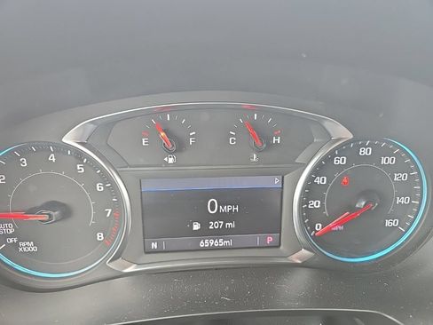 Used 2023 Chevrolet Traverse LT w/ Midnight/Sport Edition AWD/4WD image 13
