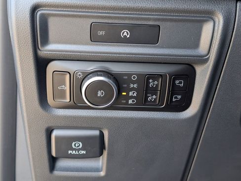 Used 2025 Ford F150 XLT w/ Equipment Group 302A MID image 23