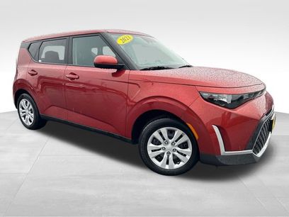 Used 2023 Kia Soul LX