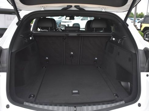 Used 2023 Alfa Romeo Stelvio Sprint RWD image 18