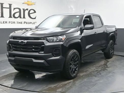 New 2026 Chevrolet Colorado W/T w/ WT Custom Package AWD/4WD image 12