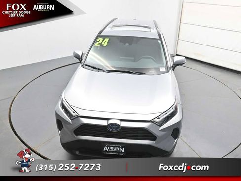 Used 2024 Toyota RAV4 XLE w/ Convenience Package AWD/4WD image 28