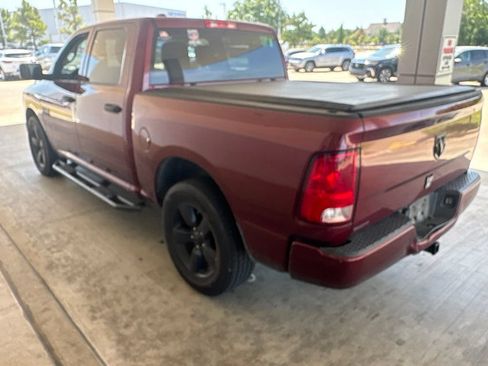 Used 2018 RAM 1500 Express w/ Express Value Package RWD image 10
