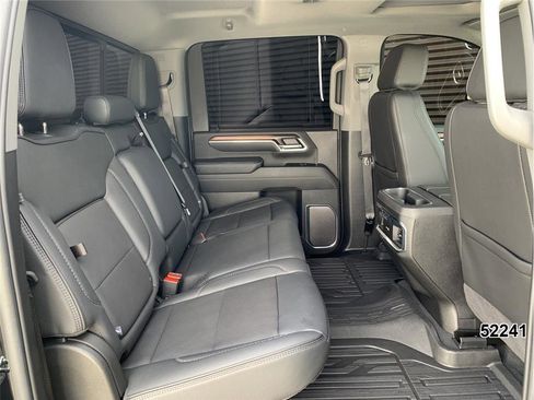 Used 2025 GMC Sierra 3500 Denali w/ Denali Reserve Package image 27