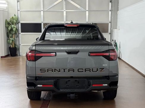 Used 2026 Hyundai Santa Cruz SEL AWD/4WD image 4