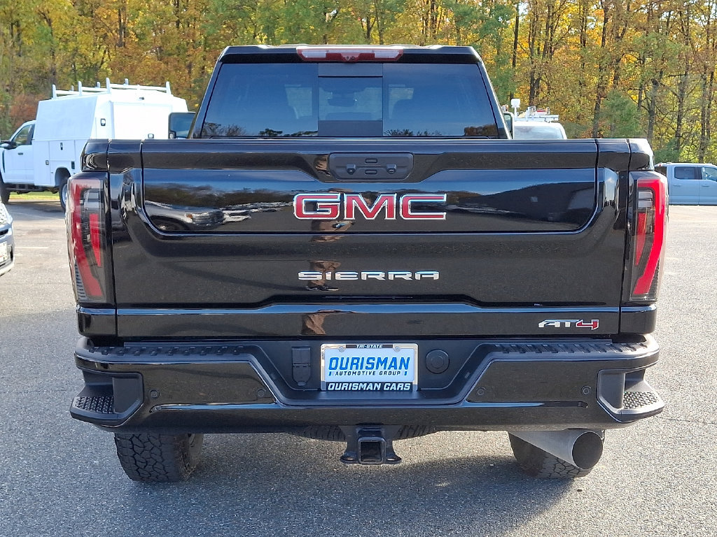 Used 2026 GMC Sierra 2500 AT4 w/ AT4 Premium Plus Package AWD/4WD image 5