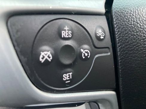 Used 2017 GMC Acadia SLT image 45