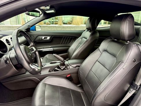 Certified 2019 Ford Mustang GT Premium w/ Black Accent Package image 9