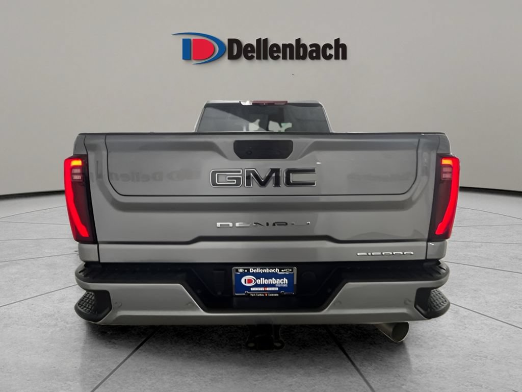 Used 2025 GMC Sierra 3500 Denali Ultimate AWD/4WD image 4