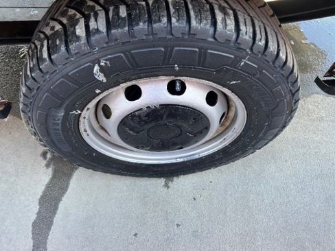 Used 2018 Ford Transit 350 148 Medium Roof image 19