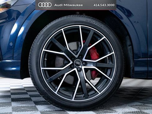 Used 2023 Audi Q8 Premium Plus w/ Premium Plus Package AWD/4WD image 11