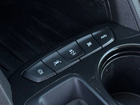 Used 2025 Chevrolet TrailBlazer LT AWD/4WD image 22