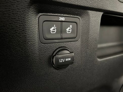 Used 2025 Kia Telluride S image 41