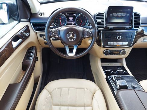 Used 2018 Mercedes-Benz GLE 350 4MATIC image 10