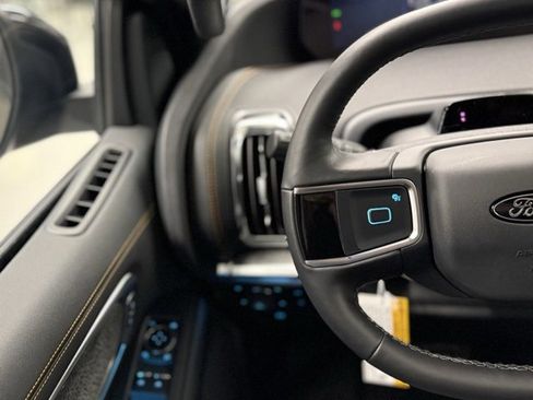 New 2026 Ford Expedition Tremor image 19