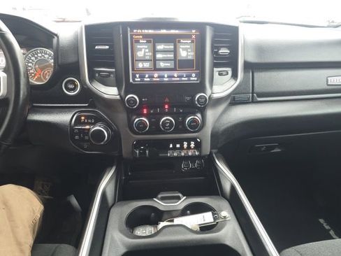 Used 2021 RAM 1500 Big Horn image 24