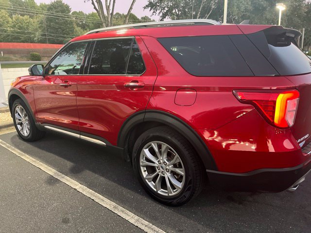 Used 2021 Ford Explorer Limited w/ Equipment Group 301A RWD image 4