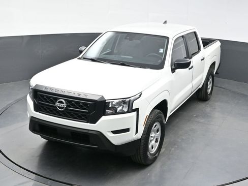 Used 2023 Nissan Frontier S w/ Tow Package AWD/4WD image 30