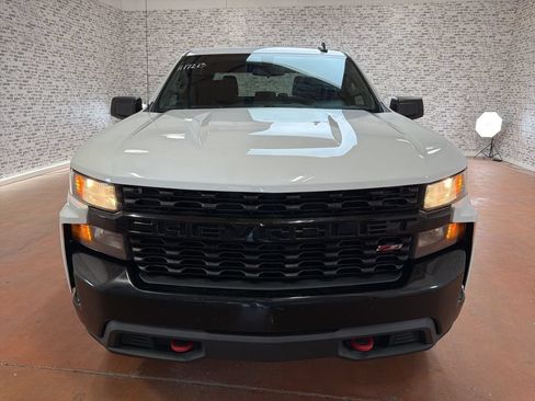 Used 2021 Chevrolet Silverado 1500 Custom Trail Boss AWD/4WD image 2