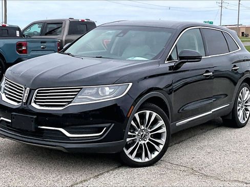 Used 2016 Lincoln MKX Reserve w/ Technology Package AWD/4WD image 7