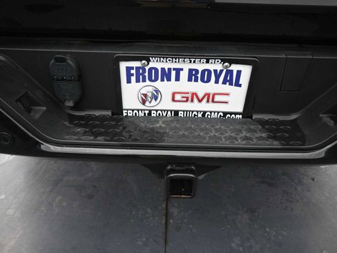 Used 2023 GMC Canyon Denali image 26