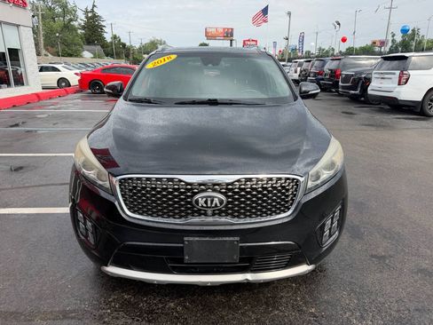 Used 2018 Kia Sorento SX FWD image 2