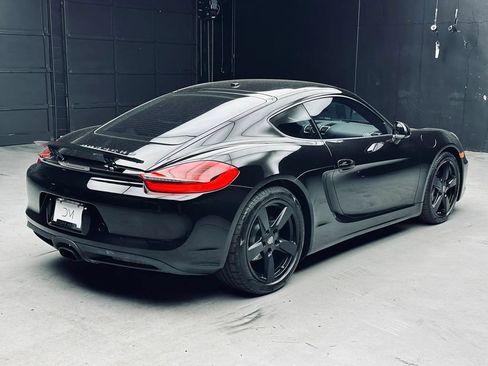 Used 2016 Porsche Cayman RWD image 7