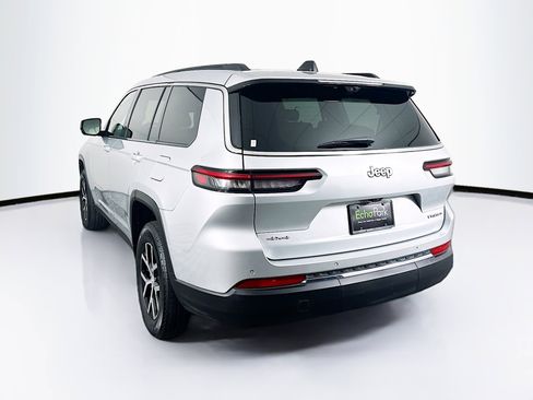 Used 2024 Jeep Grand Cherokee L Limited w/ Luxury Tech Group II image 5