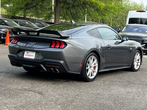 Used 2024 Ford Mustang GT Premium image 7