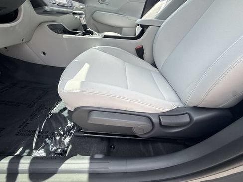 New 2026 Hyundai Kona SEL Sport AWD/4WD image 12