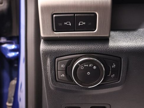 Certified 2022 Ford F350 Platinum AWD/4WD image 25