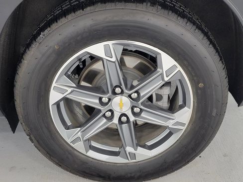 Used 2023 Chevrolet Blazer LT image 11